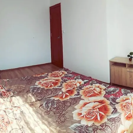 Big Apartment Near The Sea + Kitchen, Wifi &Ac 아파트 *
